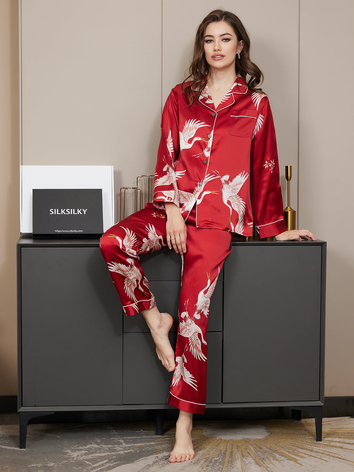 [Dark Red] SilkSilky  19Momme Pure Silk Notch Collar Women's Pajamas 001,