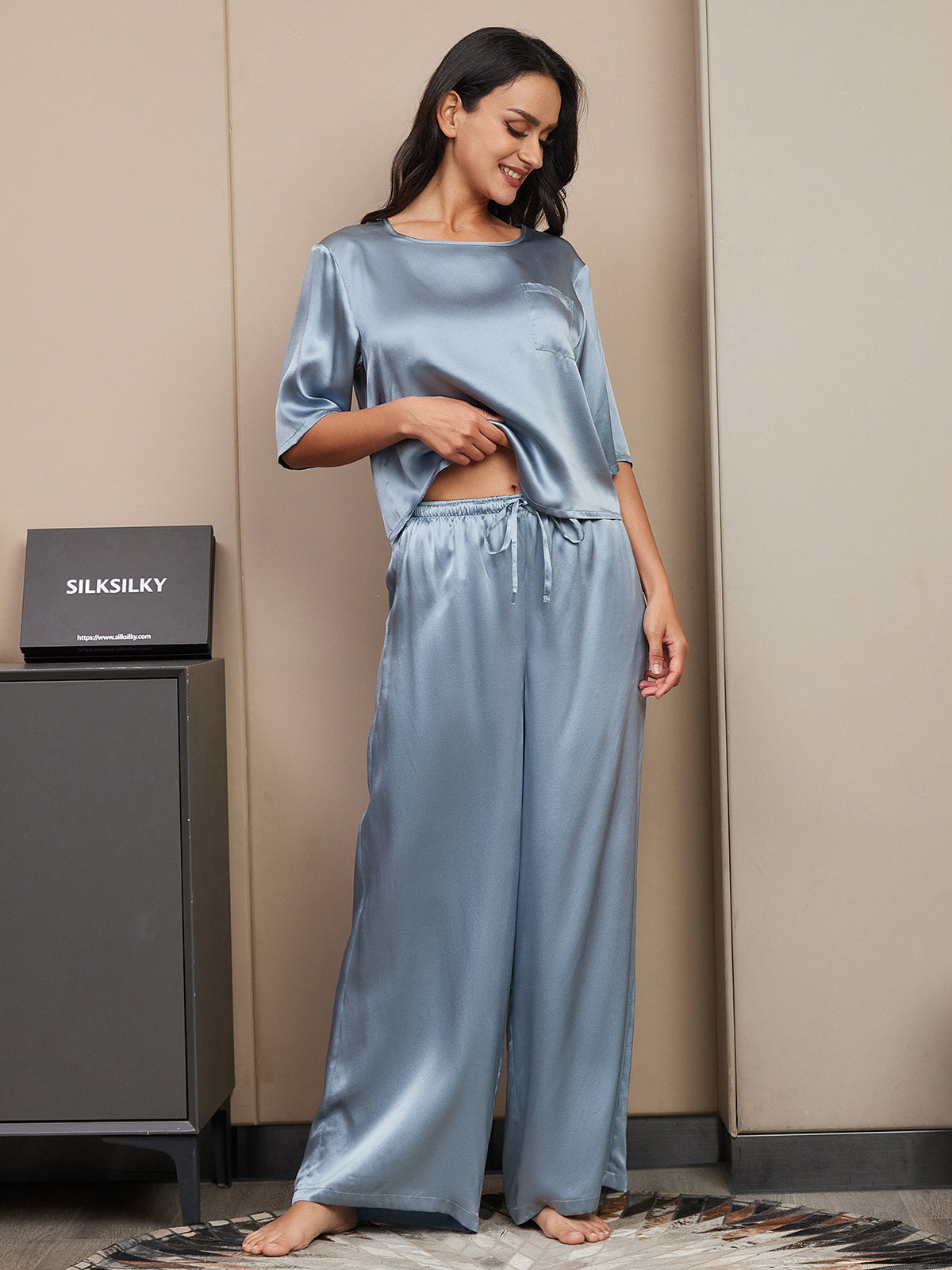 [Grayish Blue] SilkSilky  Pure Silk Round Neck Women's Pajamas 004,